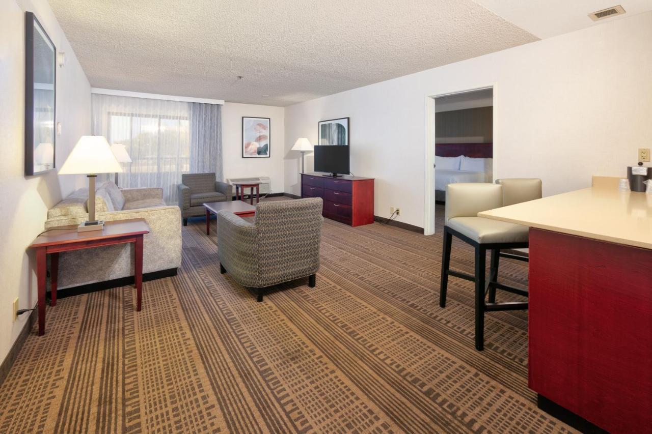 Holiday Inn & Suites Santa Maria By Ihg Luaran gambar