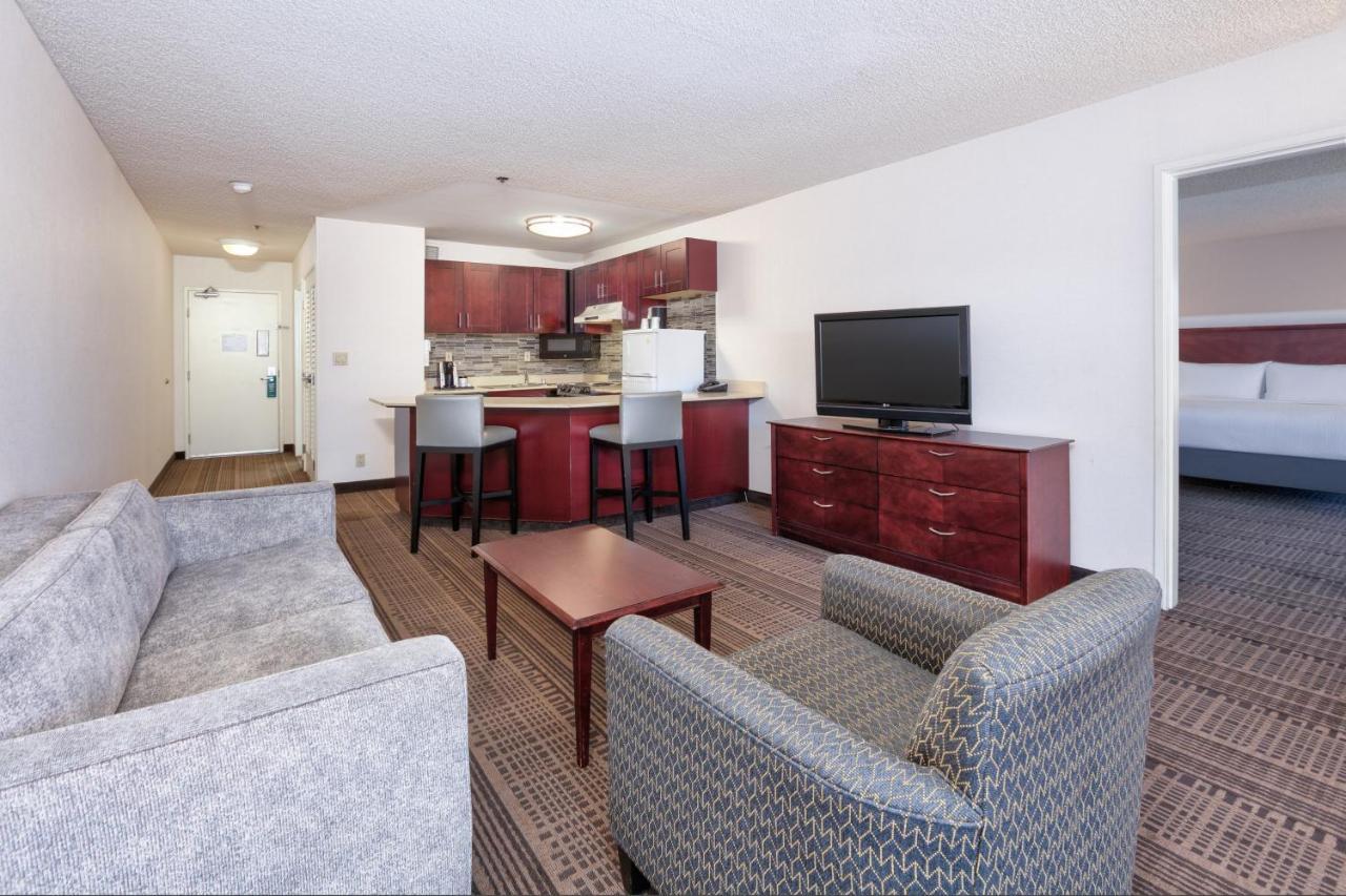 Holiday Inn & Suites Santa Maria By Ihg Luaran gambar