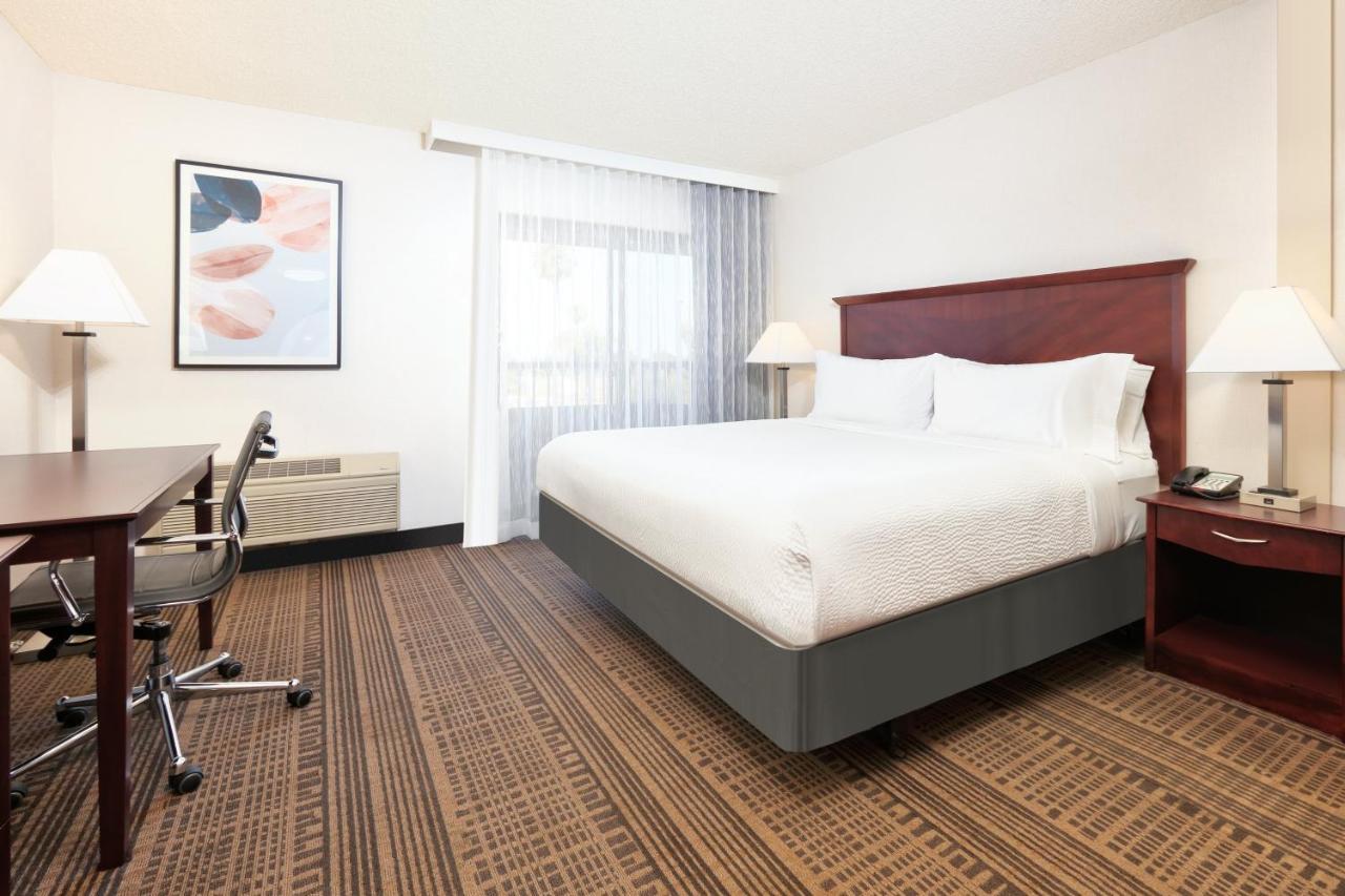 Holiday Inn & Suites Santa Maria By Ihg Luaran gambar