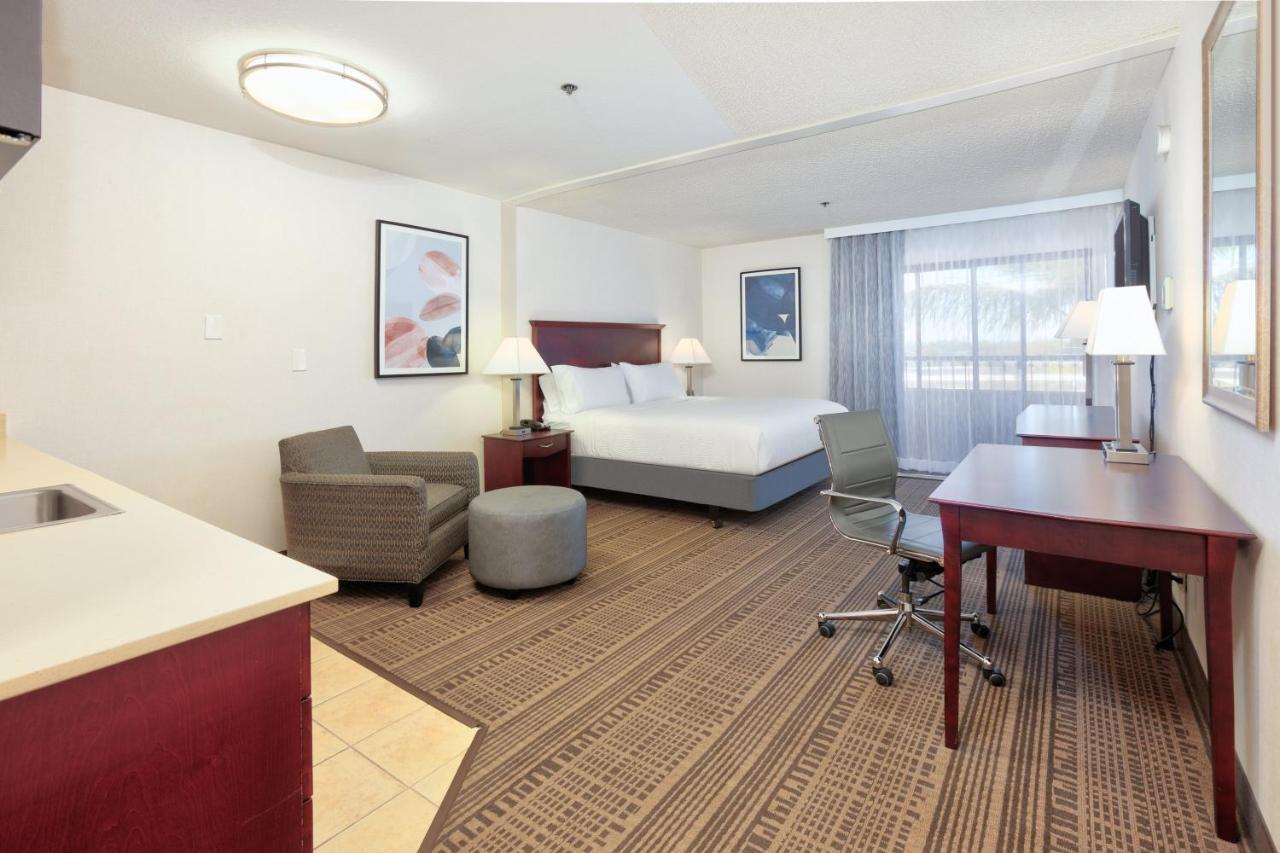 Holiday Inn & Suites Santa Maria By Ihg Luaran gambar