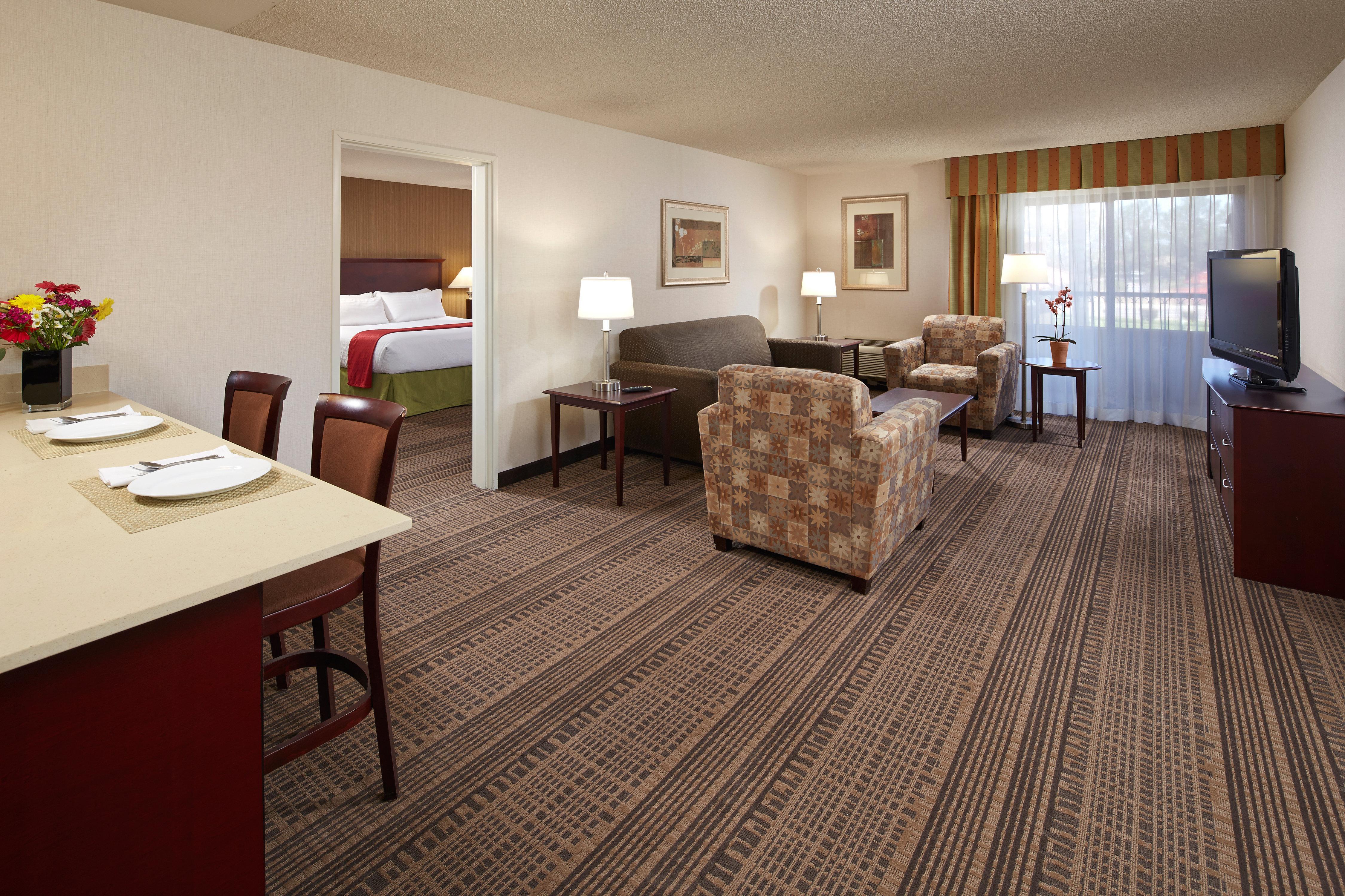 Holiday Inn & Suites Santa Maria By Ihg Luaran gambar