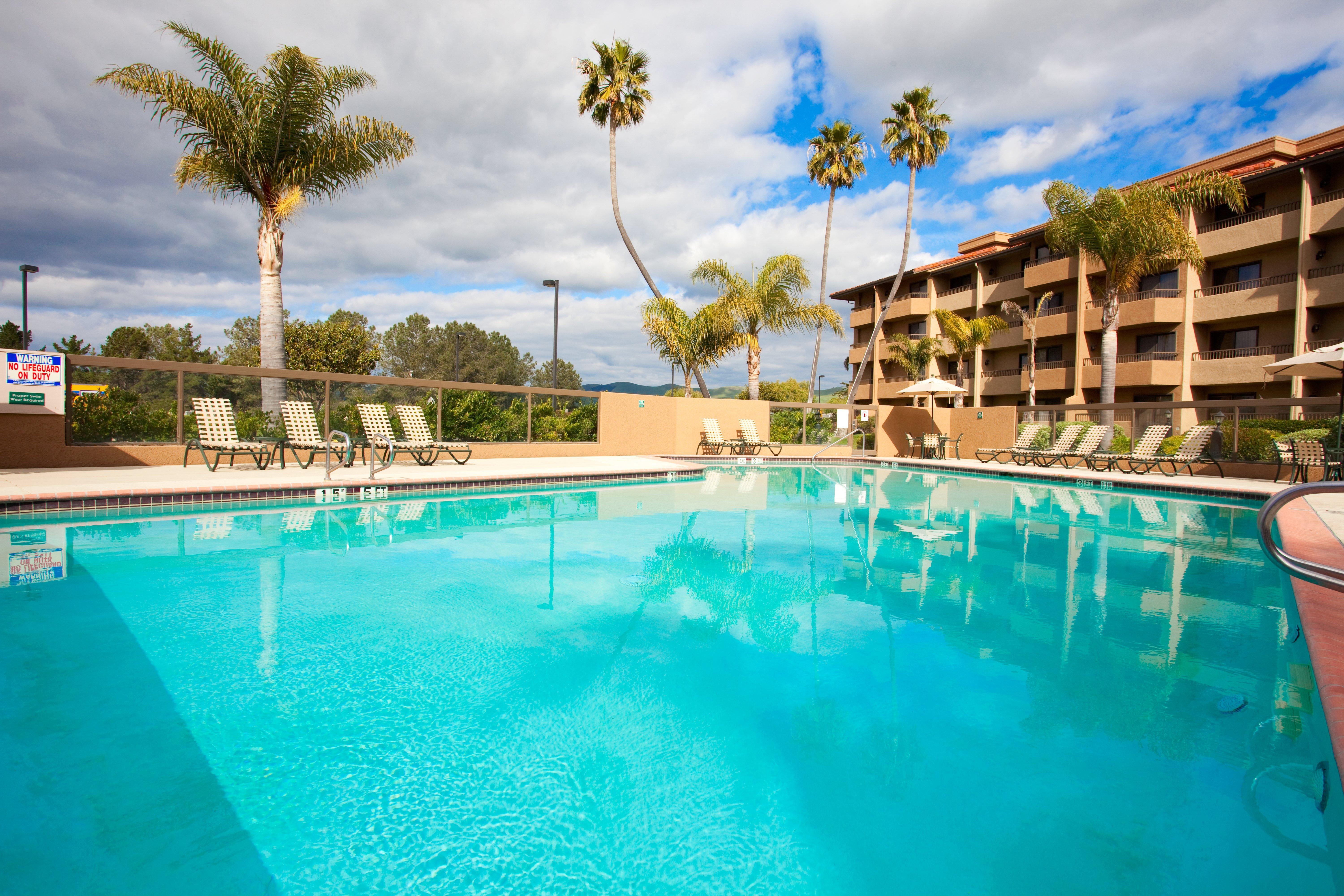 Holiday Inn & Suites Santa Maria By Ihg Luaran gambar